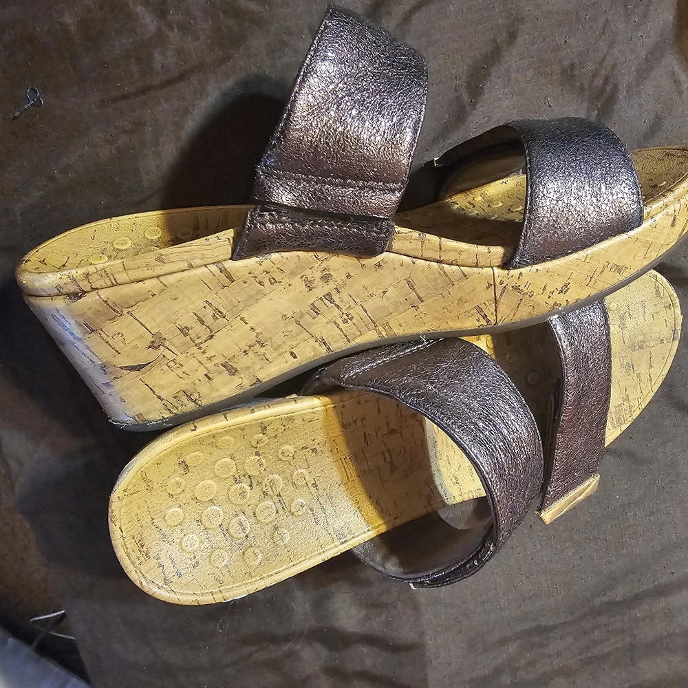 Vionic wedge sandals - Picture 3 of 3
